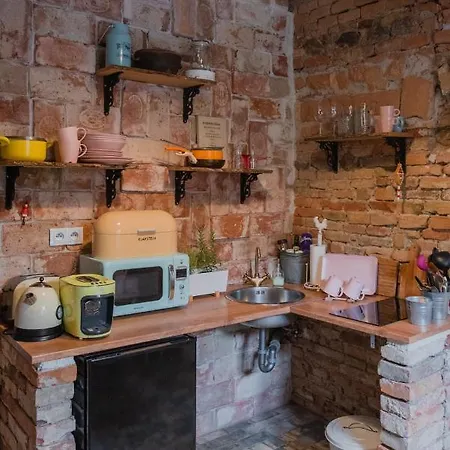 Apartment At The Folklore